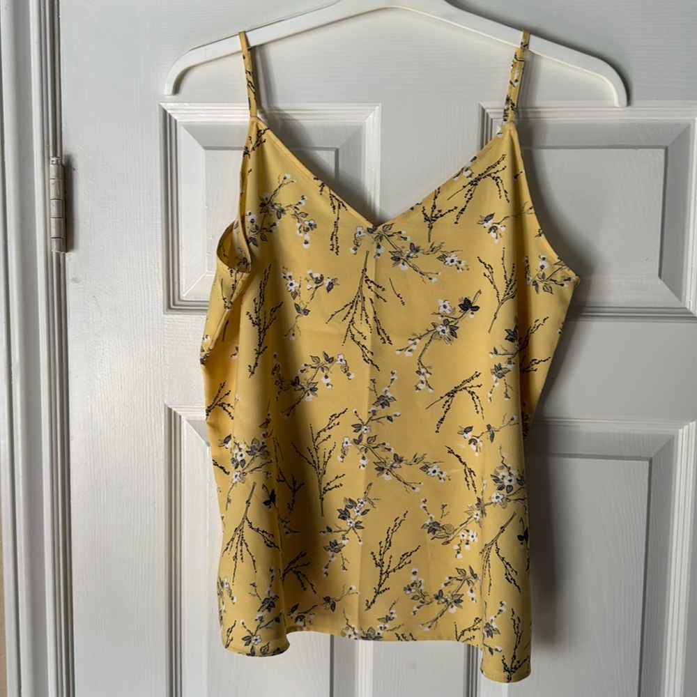 Ann Taylor Yellow Floral Print Cami Top - Size M Medium NWOT